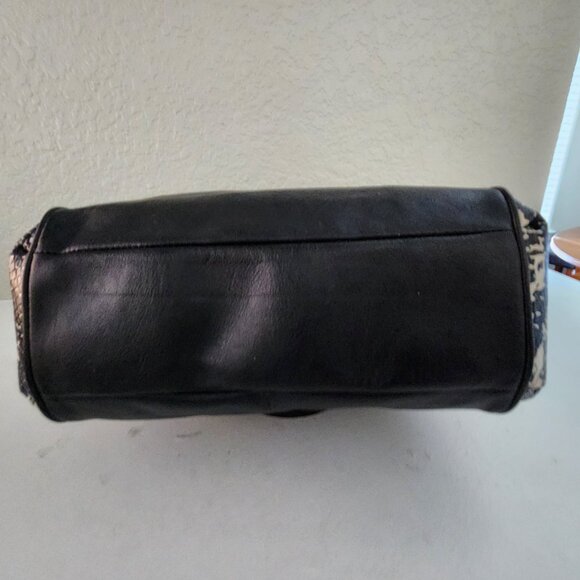 Like New Coach Minetta Black & Python Leather Shoulder Bag Purse - Picture 9 of 15